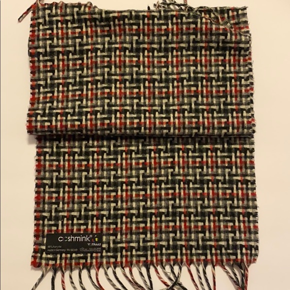 cashmink scarf warm and soft red black fringe - Picture 2 of 3